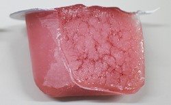 ひび割れが起こる